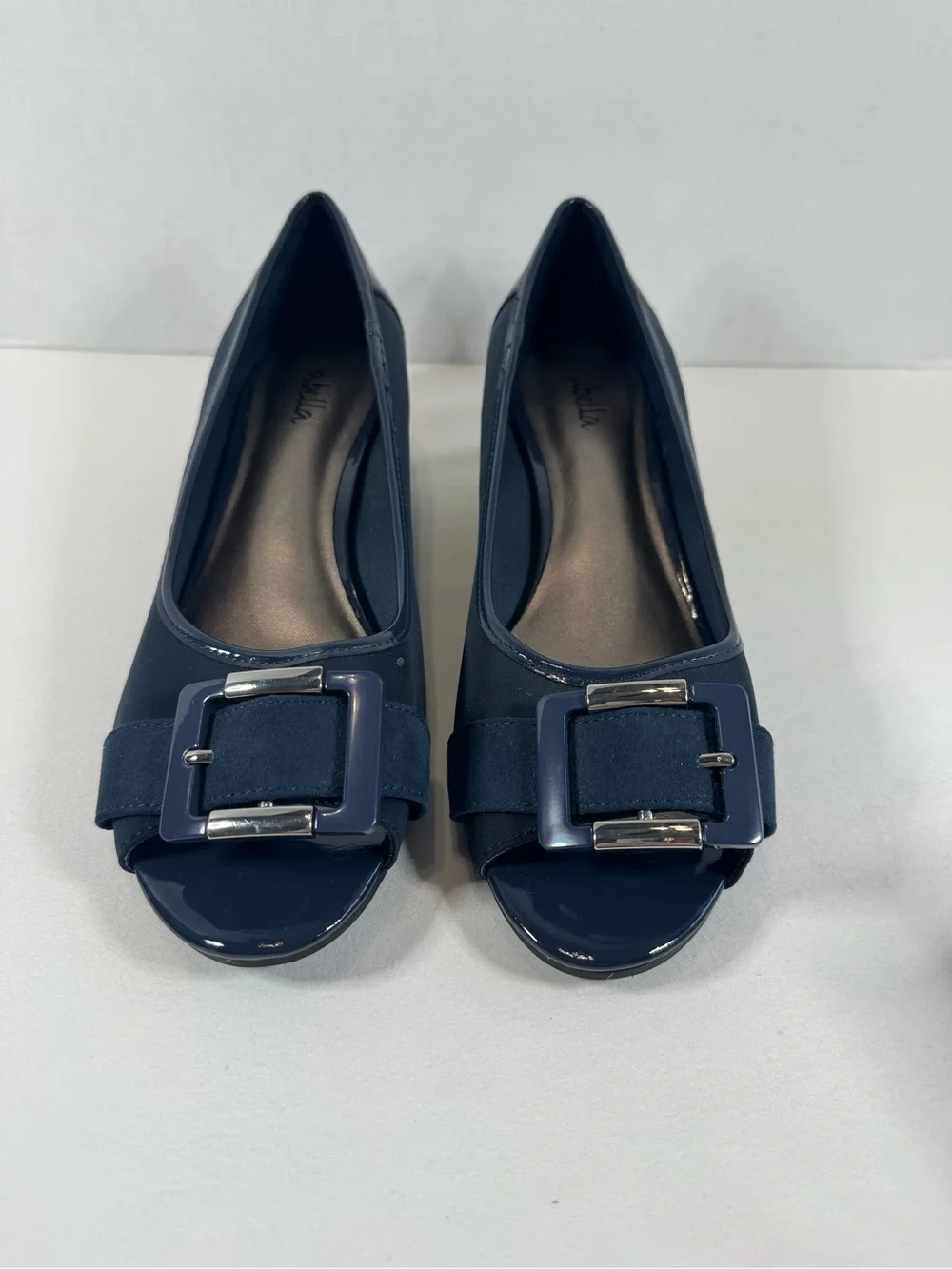 Abella Berri Navy Blue Wedge Peep Toe Heels Size 8.5 New In Box Patent Trim Pump